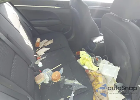 2019 Hyundai Elantra Se z USA, uszkodzony, nr VIN 5NPD74LF8KH473848